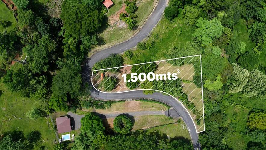 Lote en venta en Altos de San Pablo Turrubares 1500 m2