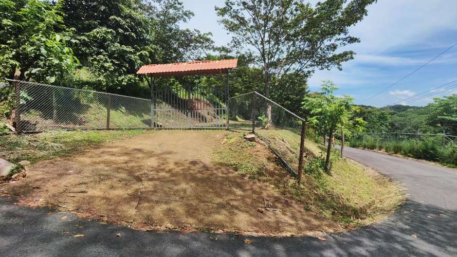 Lote en venta en Altos de San Pablo Turrubares 1500 m2 - Imagen 2