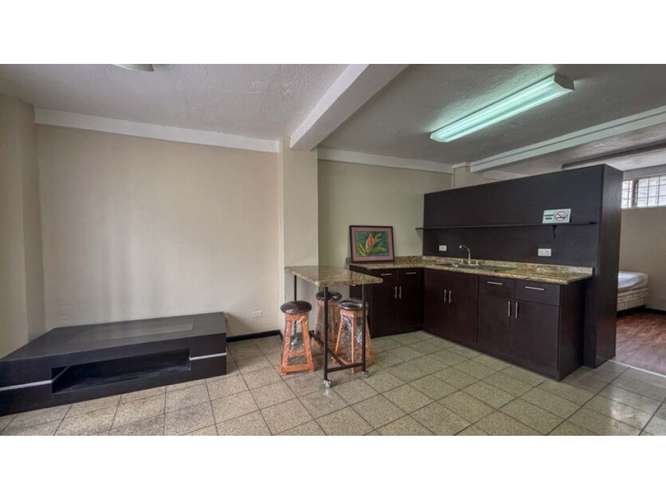 Inversión estratégica Casa + 5 apartamentos rentables en San Pedro - Imagen 20