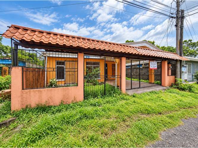 Casa En Venta En Guápiles, Pococí, Limón