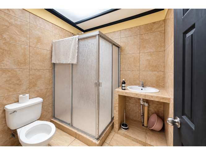 Casa En Venta En Guápiles, Pococí, Limón