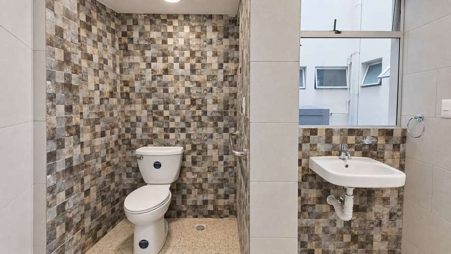 Alquiler Local Comercial Barrio Otoya San José - Imagen 8