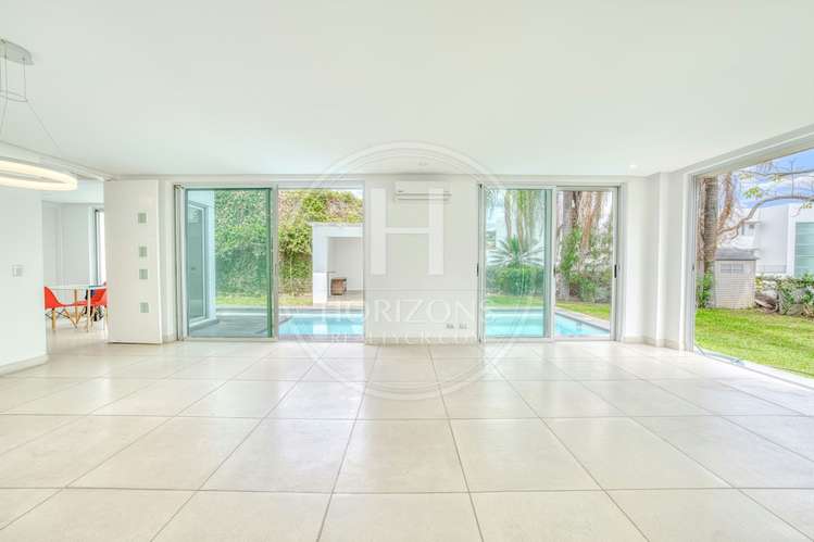 Casa de Lujo en Venta en Condominio DALUZ en Guachipelín, Escazú 4 Habitaciones con Piscina Privada y Vista nja1389sb - Imagen 5