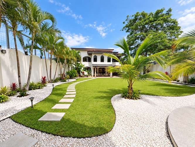 Casa Idependiente en Alquiler - Imagen 12