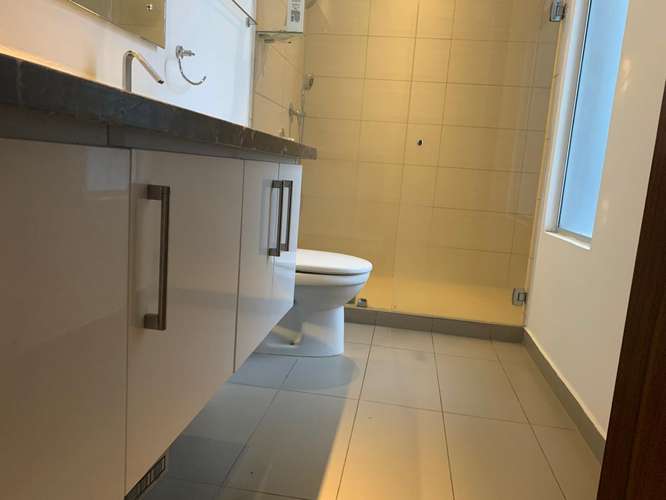 Apartamento a la par de Montana Escazu y Vista a San Jose . Incluye rooftop en ultimo piso.