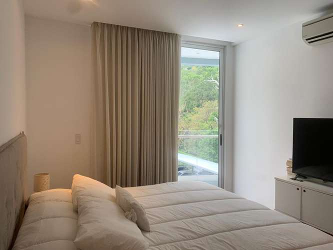 Apartamento a la par de Montana Escazu y Vista a San Jose . Incluye rooftop en ultimo piso.