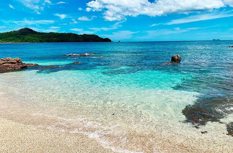 Lote de 11,832 m² con Agua y Electricidad – A Pasos de Playa Conchal y Puerto Viejo - Imagen 4