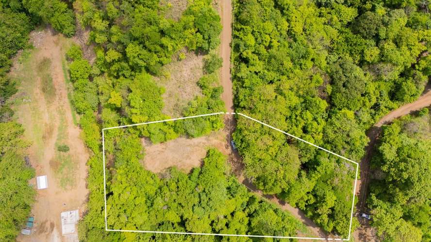 BEAUTIFUL 7,105 m² RESIDENTIAL LOT FOR SALE – LOMAS DEL MAR, GUANACASTE/ playa Matapalo/ road Riu hotel.  - Imagen 3