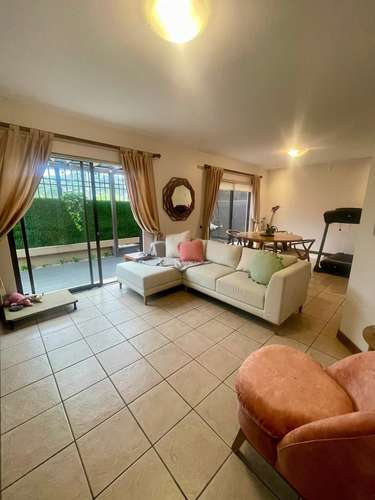 Preciosa casa en condominio pequeño en La Itaba  - Imagen 14