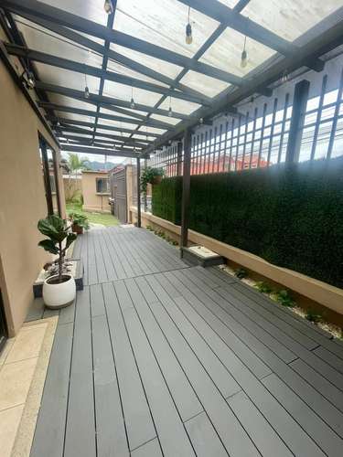 Preciosa casa en condominio pequeño en La Itaba  - Imagen 1