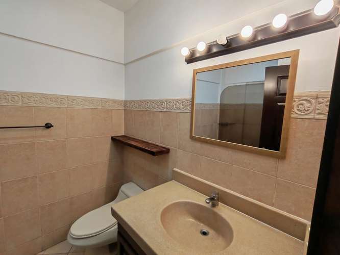 Se vende apartamento de 1 planta en San Rafael de Escazú. - Imagen 9