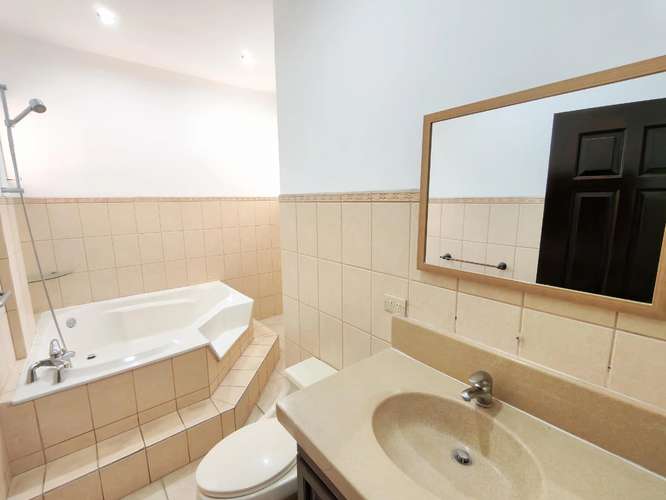Se vende apartamento de 1 planta en San Rafael de Escazú. - Imagen 13