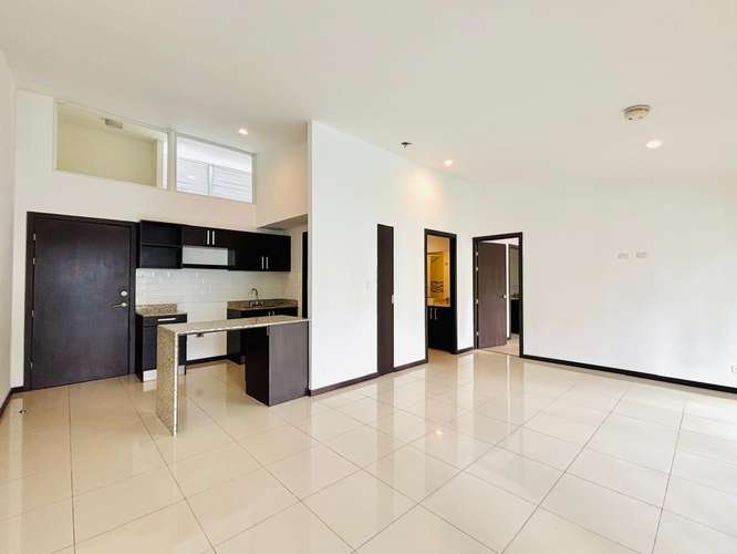 Rio Oro - 1 Habitación - 2 parqueos - Vista a las montañas - Imagen 3