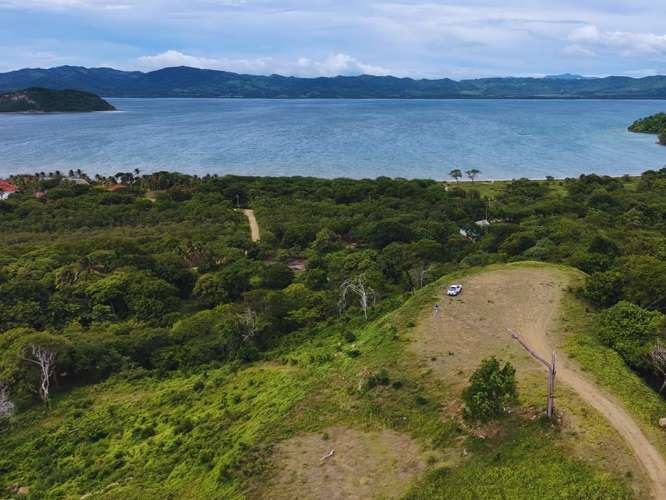 OPORTUNIDAD DE DESARROLLO E INVERSIÓN CON VISTA PANORÁMICA AL PACÍFICO - Imagen 9