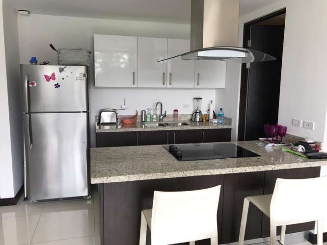 Apartamento vista a la montana de Escazu - Imagen 4