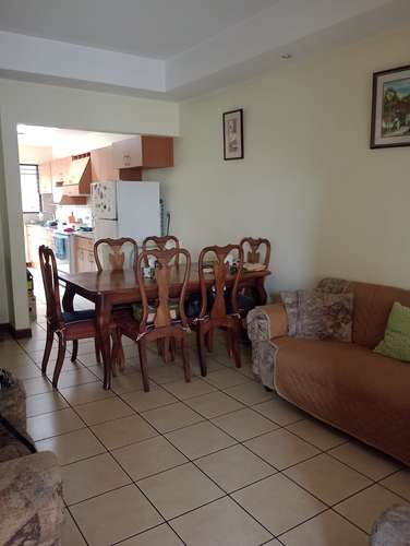 Casa en villas de Ayarco, cerca de pequeño mundo - Imagen 2