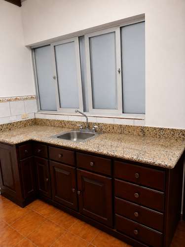 Venta de propiedad en San Pedro. 2 casas y 2 Apartamentos a tan solo 200m de la UCR - Imagen 11