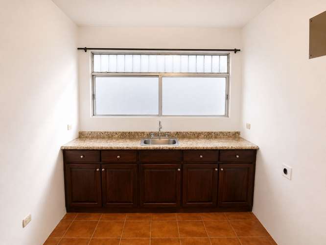 Venta de propiedad en San Pedro. 2 casas y 2 Apartamentos a tan solo 200m de la UCR - Imagen 16