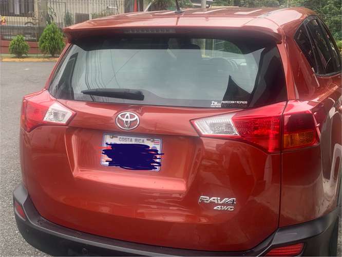 RAV4 2016. DUEÑO VENDE - Imagen 4