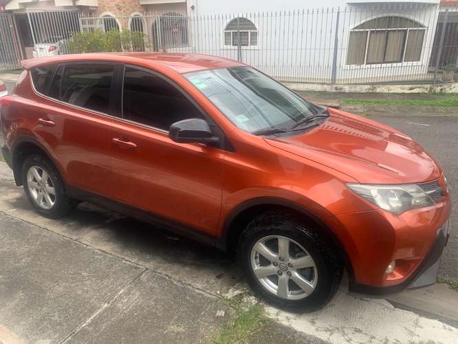 RAV4 2016. DUEÑO VENDE - Imagen 2