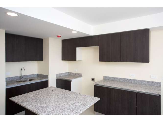 Apartamento en Alquiler en Los Yoses. Montes de Oca. PVV