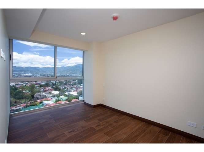 Apartamento en Alquiler en Los Yoses. Montes de Oca. PVV