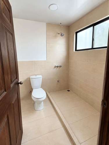 Venta de Casa Nueva para Estrenar en Birrisito de Paraís- Cartago. - Imagen 11