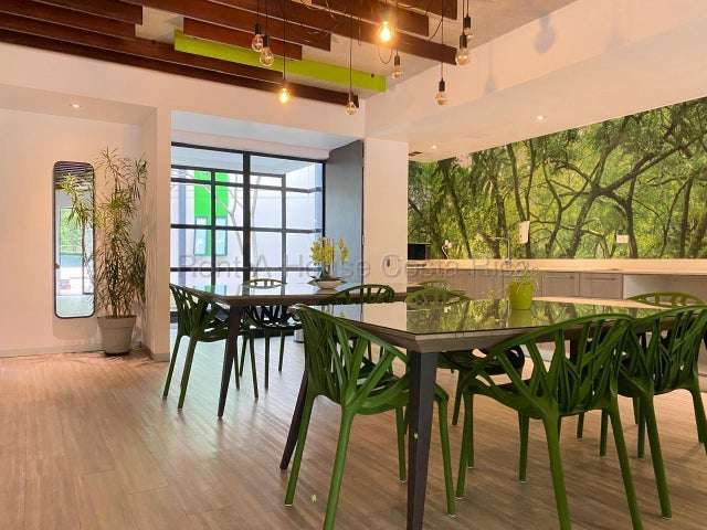 Alquiler de Apartamento AMUEBLADO en Santa Ana.  - Imagen 8