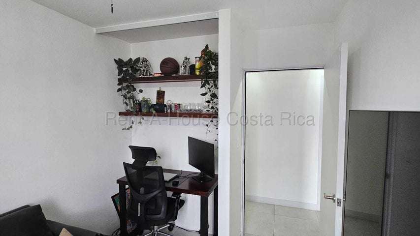 Venta de Apartamento en Curridabat-Granadilla.  - Imagen 13