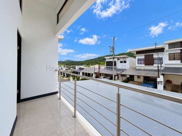 Venta de Casa en Agua Caliente de Cartago.  - Imagen 10