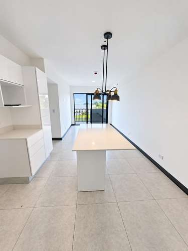 Apartamento nuevo en Condominio Khaya, 2 habitaciones, cerca de AFZ y Real Cariari, con piscina y gimnasio - Imagen 5