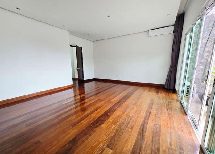 VENTA DE RESIDENCIA DE LUJO EN VILLA REAL | US$1.800.000 - Imagen 8