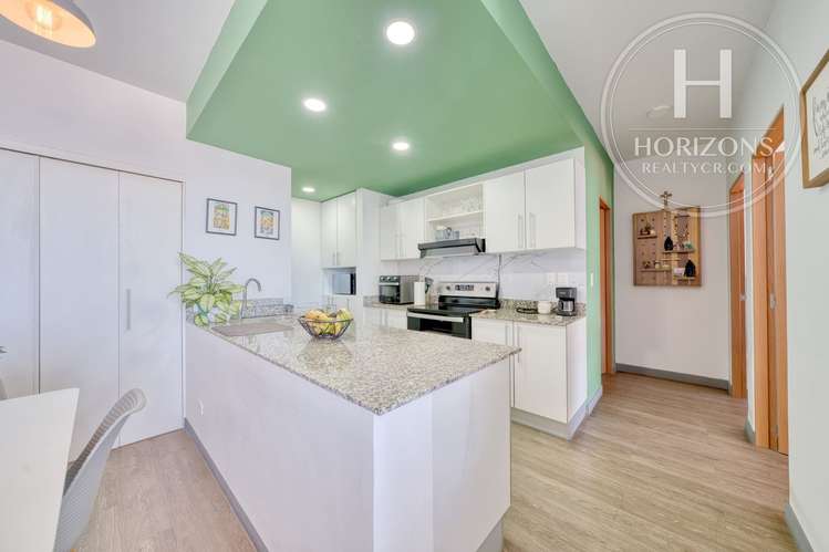 Se Vende Apartamento en Condominio Vive Sabanilla en Sabanilla Montes de Oca 2 Habitaciones con Vista nja1414jb - Imagen 6