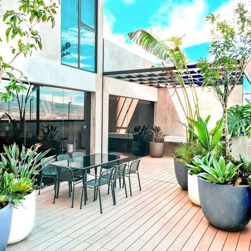 Apartamento con Doble A/C, FULL Amueblado, Balcón y Parqueo techado - Imagen 11