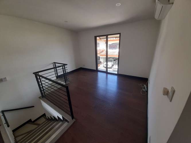  Venta de casa grande en condominio exclusivo # 268A  - Imagen 11