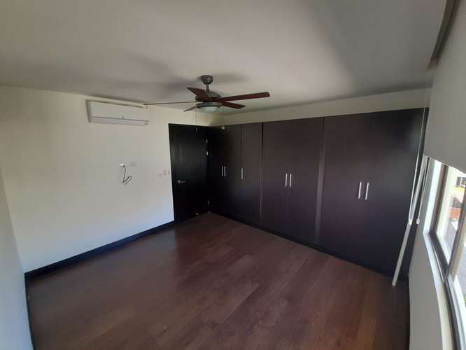  Venta de casa grande en condominio exclusivo # 268A  - Imagen 13