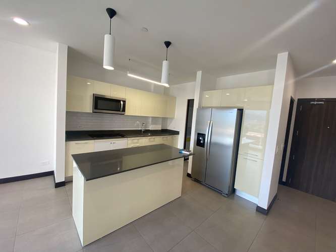 OPORTUNIDAD EN SANTA ANA CONDOMINIO  - Imagen 2
