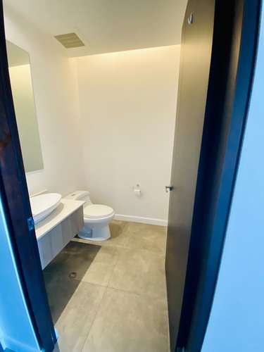 Venta de Apartamento de lujo en Condominio exclusivo Seguro. Guachipelín Norte # 4 - Imagen 7