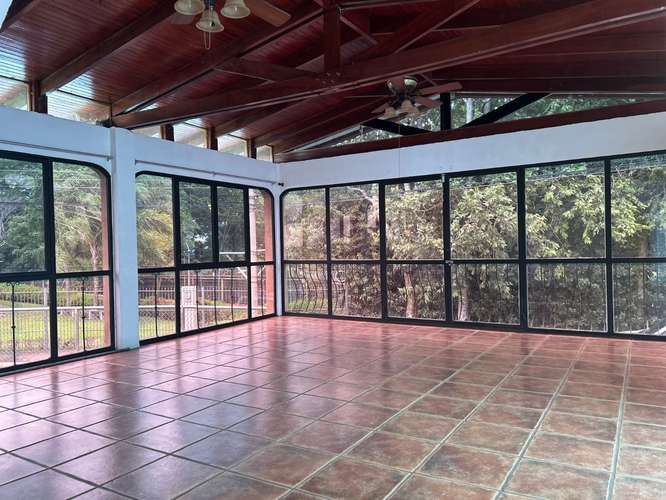 Venta de casa en Belén, Heredia, 890 m² - Imagen 8