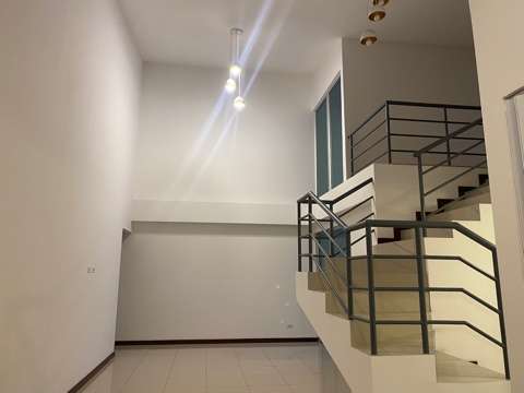 ALQUILER HEREDIA CARIARI APARTAMENTO TIPO LOFT. AIRE ACONDIONADO  - Imagen 6