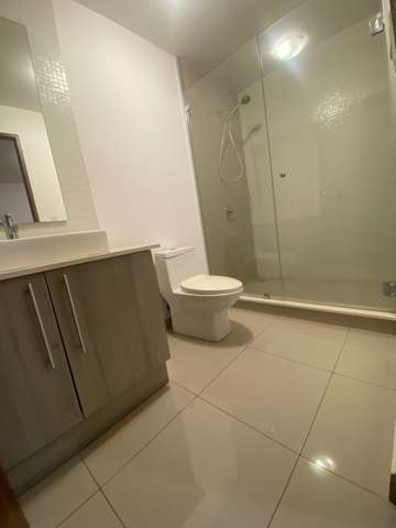 ALQUILER HEREDIA CARIARI APARTAMENTO TIPO LOFT. AIRE ACONDIONADO  - Imagen 9