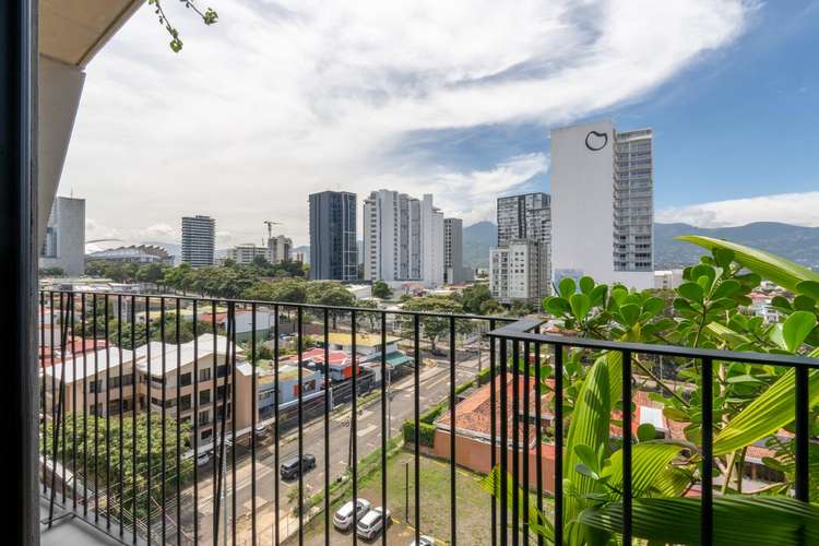 Alquiler de Apartamento Amueblado - Imagen 4