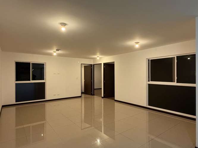Apartamento en Cipreses de Granadilla amenidades - Imagen 1