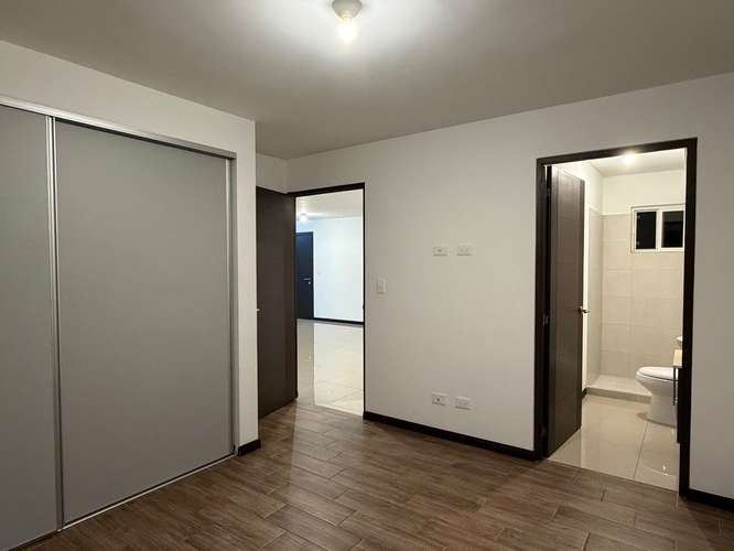Apartamento en Cipreses de Granadilla amenidades - Imagen 2