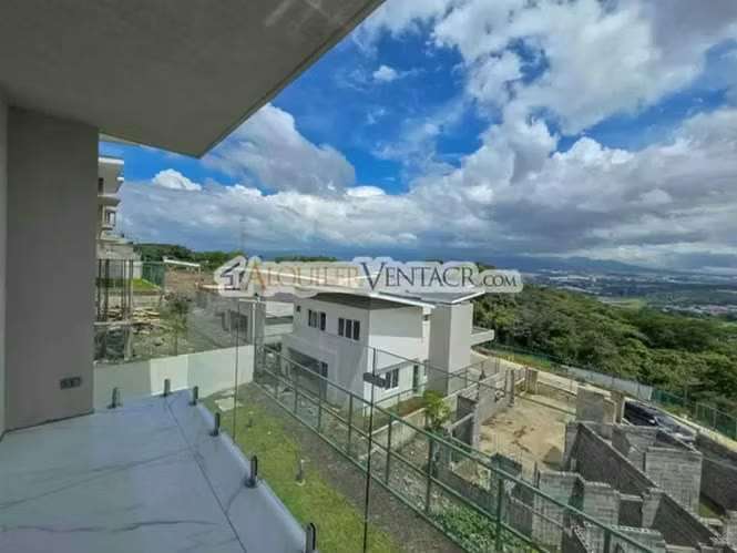 CONDO AMUEBLADO DE 305 M2 CON 546 M2 DE LOTE EN GUACHIPELIN ESCAZU - Imagen 7