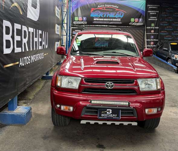TOYOTA 4RUNNER SPORT 2002 VINO AUTOMÁTICO 4X2