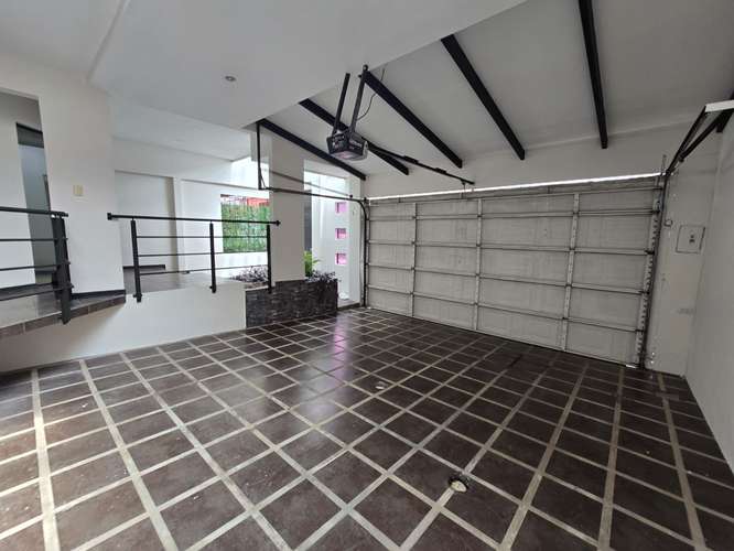 VENTA DE HERMOSA CASA EN MERCEDES NORTE, HEREDIA - Imagen 3