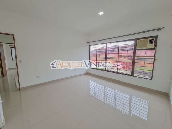 APARTAMENTO + BODEGA (CON USO SUELO ZMRC) EN SABANA SUR X TORRE UNIVERSAL - Imagen 13