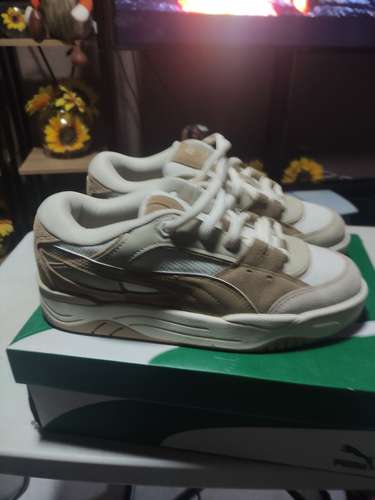 4 pares de tennis todas en 50 mil, por viaje talla 42