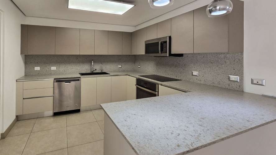 Alquiler de hermosa casa ubicada en Escazú - Imagen 2